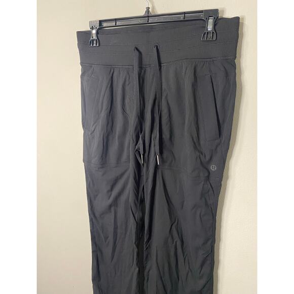 NWOT Lululemon Dance Studio Mid-Rise Pants, Black Size 6 - Picture 2 of 4